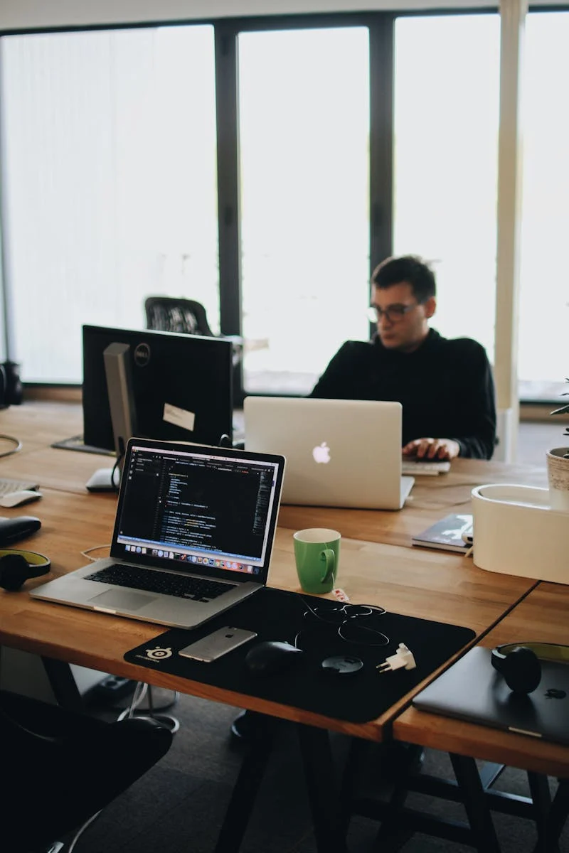 Outsourcing team collaboration
